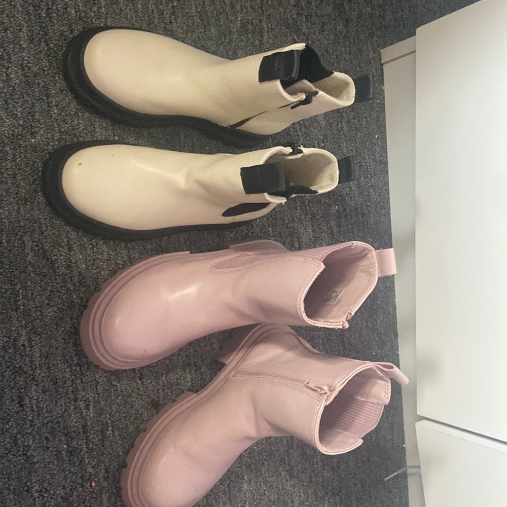 Zara girl boots both size 29